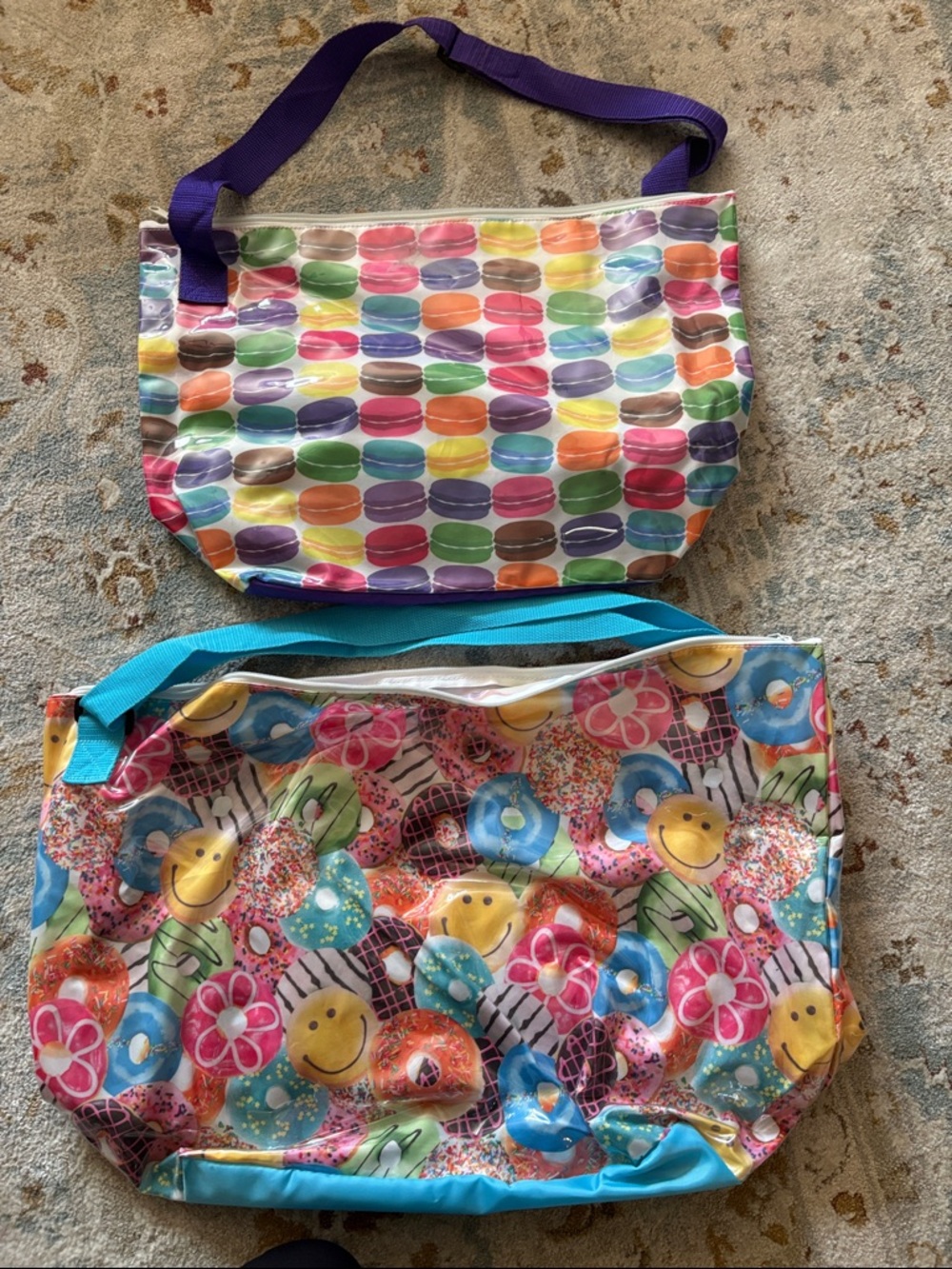 Set of 2 Tote bags - macaroon and donuts